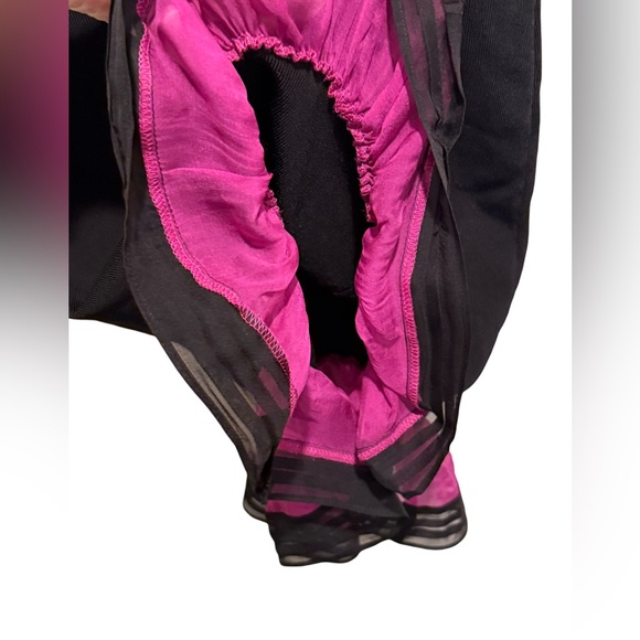 Bebe NWT Size M Pretty Pink Purple Black Silk High Waisted Ruffled Dress. (0573) - Picture 8 of 16